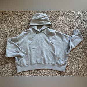 Nike cropped oversize hoodie
